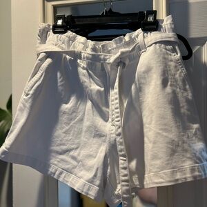 AE White Denim Women's Shorts - Size 16